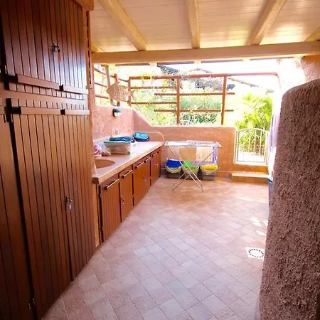 Holiday home Corallina *